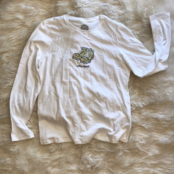 Life Is Good Tops - Long sleeve Life is Good shirt Life Is Good Tops - Long sleeve Life is Good shirt